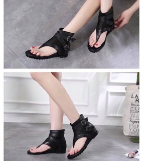 Giày boots xỏ ngón 2 khóa  -500k