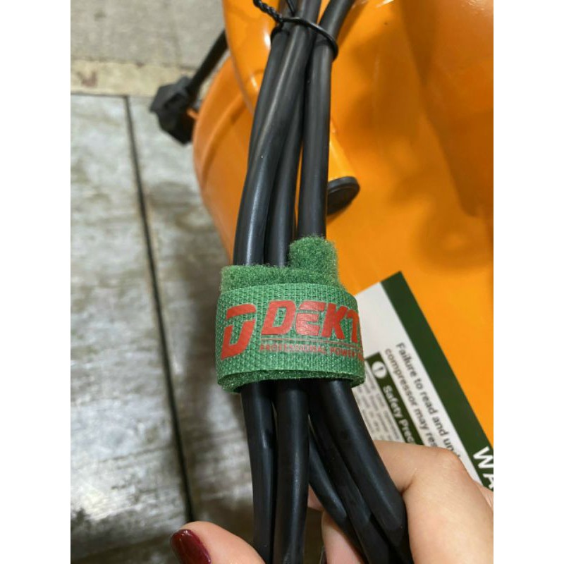 Máy nén khí DEKTON 30lit 3.5hp có dầu nạp hơi siêu nhanh chuyên công trình .