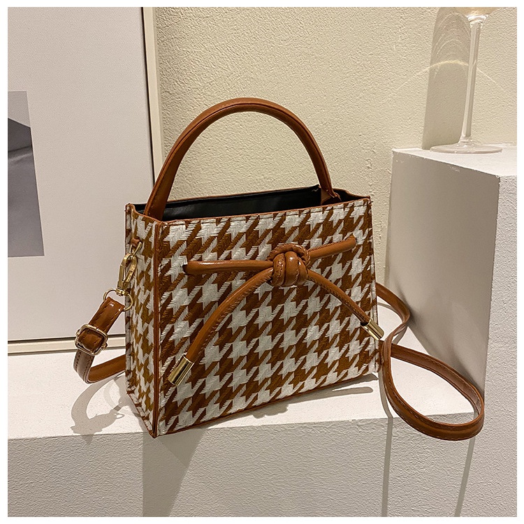 Túi Đeo Vai Hình Vuông Nhỏ Vải Len Đính Nơ Kiểu Nước Ngoài Mẫu Mới 2022 Thời Trang Mùa Xuân Cho Nữ