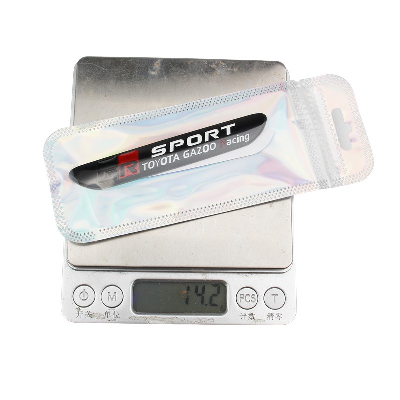 FENDER 2 ❤ Miếng Dán Trang Trí Thân/ Thân Xe Hơi Bằng Kim Loại 3D Độc Đáo Cho Toyota