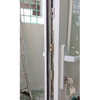 Khóa cửa đi đa điểm dùng cho cửa nhựa lõi thép lắp đặt tận nơi