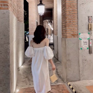 VÁY TRỄ VAI TRẮNG