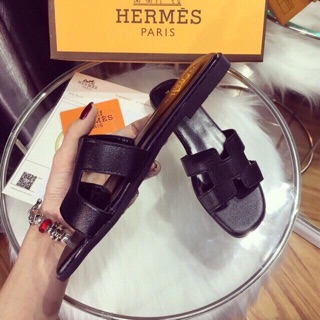 Dép HM đen