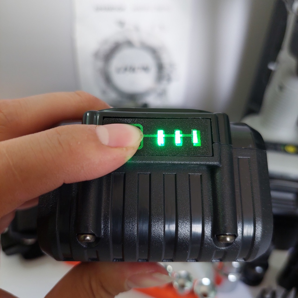 Máy Siết Bulong HITACHI 20V, 3 Đèn Led Trợ Sáng Theo Công Nghệ Nhật