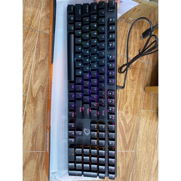 Bàn Phím cơ Dareu EK810 Multi-Led Black