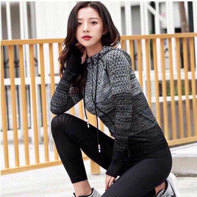 ÁO KHOÁT GYM DỆT KIM QC