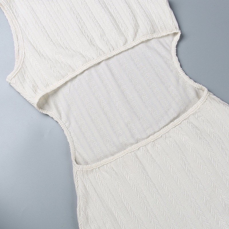 Váy sát nách khoét lưng dáng dài