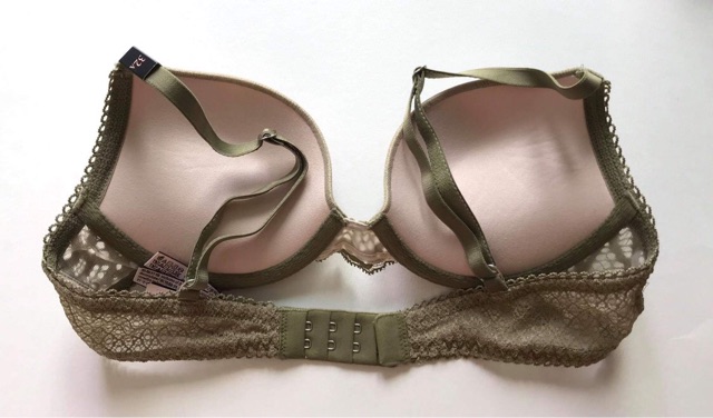Áo lót Victoria’s Secret, size 32A, mút vừa, authentic, chính hãng | BigBuy360 - bigbuy360.vn