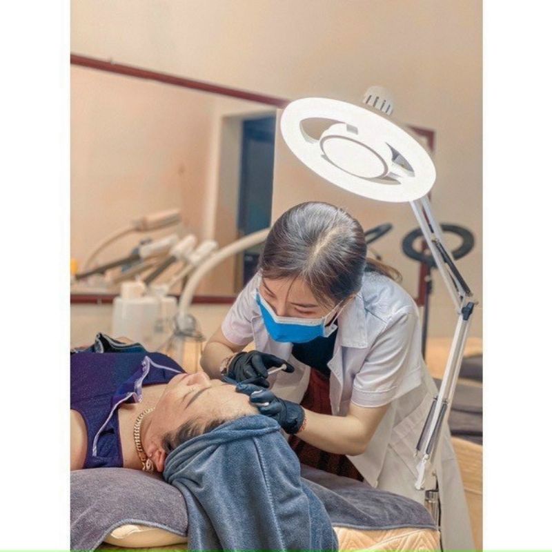 Đèn led trục khuỷ bền đẹp cho spa