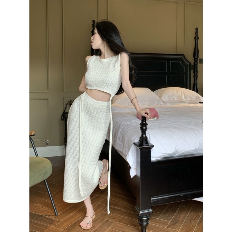 Bộ Áo Sát Nách + Chân Váy Dài Lưng Cao Thời Trang Quyến Rũ Cho Nữ