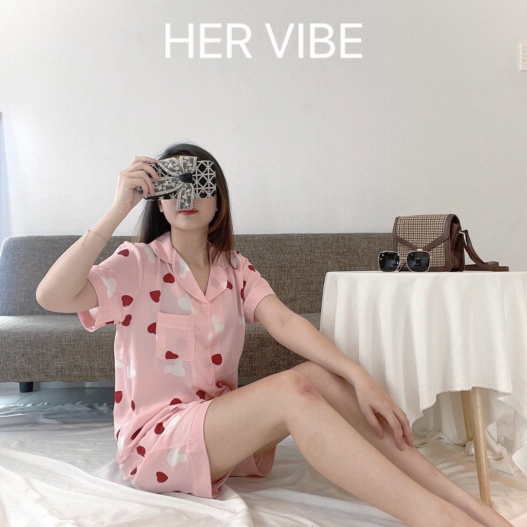 Đồ bộ nữ pijama lụa mát mịn bộ ngủ mặc nhà tiểu thư tay ngắn quần ngắn satin dễ thương Her Vibe