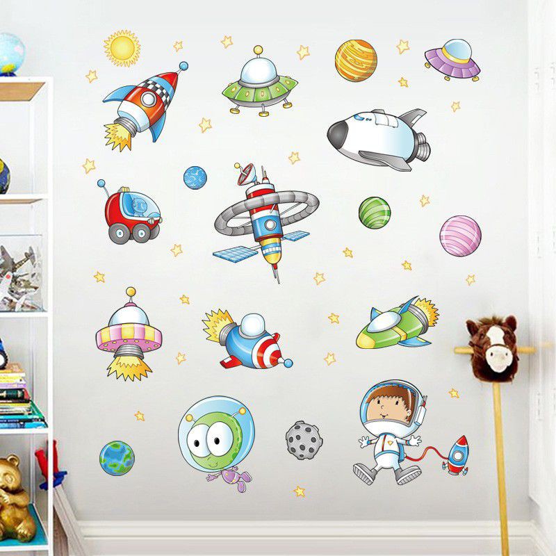 Decal dán tường: Bé khám phá vũ trụ