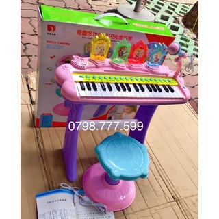 Đàn piano có ghế và micro cho bé