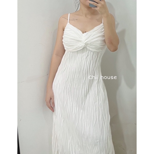 ĐẦM XỐP MIDI XOẮN NGỰC