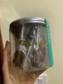 Kẹo mút chống ho nước cốt lê handmade