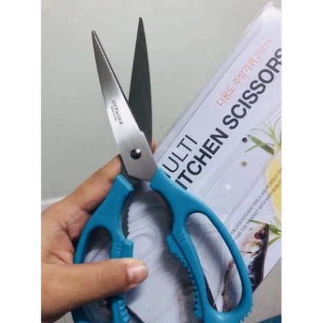 Kéo đa năng Lock &amp; Lock mã MD4, hàng chính hãng,  có răng cưa đánh vảy cá, kẹp các loại hạt, kẹp càng cua, siêu sắc, bền