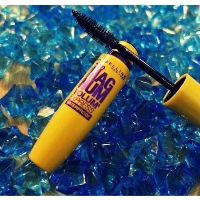 𝗠𝗮𝘀𝗰𝗮𝗿𝗮 𝗠𝗮𝘆𝗯𝗲𝗹𝗹𝗶𝗻𝗲 𝗖𝗼𝗹𝗼𝘀𝘀𝗮𝗹 𝗕𝗶𝗴 𝗦𝗵𝗼𝘁