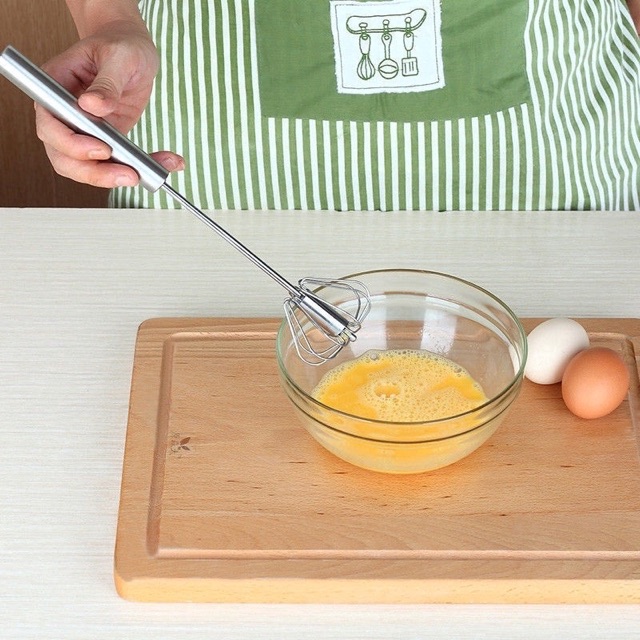 Cây đánh trứng inox trục xoay tự động 25cm