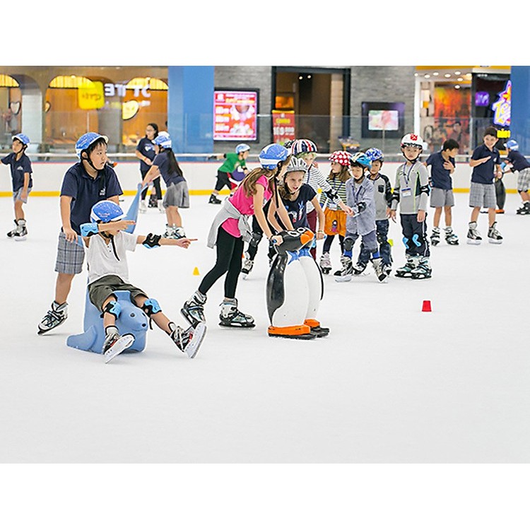 HCM [E-Voucher] Vé vào cửa trẻ em dưới 140cm tại Sân băng Vincom Ice Rink Landmark 81 - Áp dụng thứ 7, chủ nhật