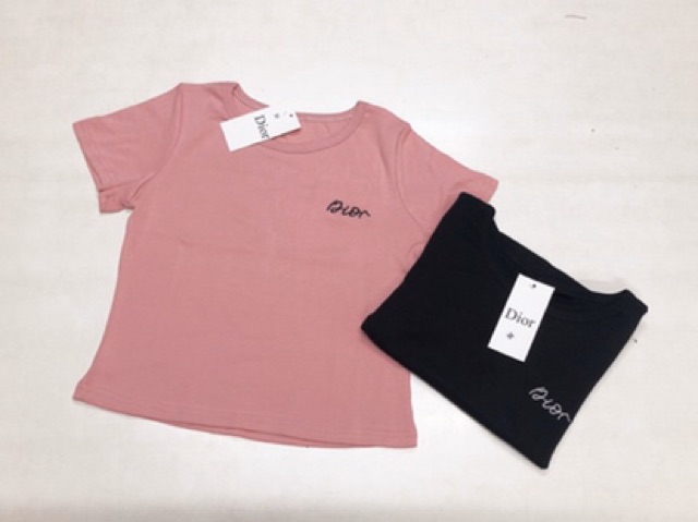 áo thun nữ croptop,áo croptop dài tay nữ cổ vuông nhiều màu trẻ trung 2 màu | BigBuy360 - bigbuy360.vn