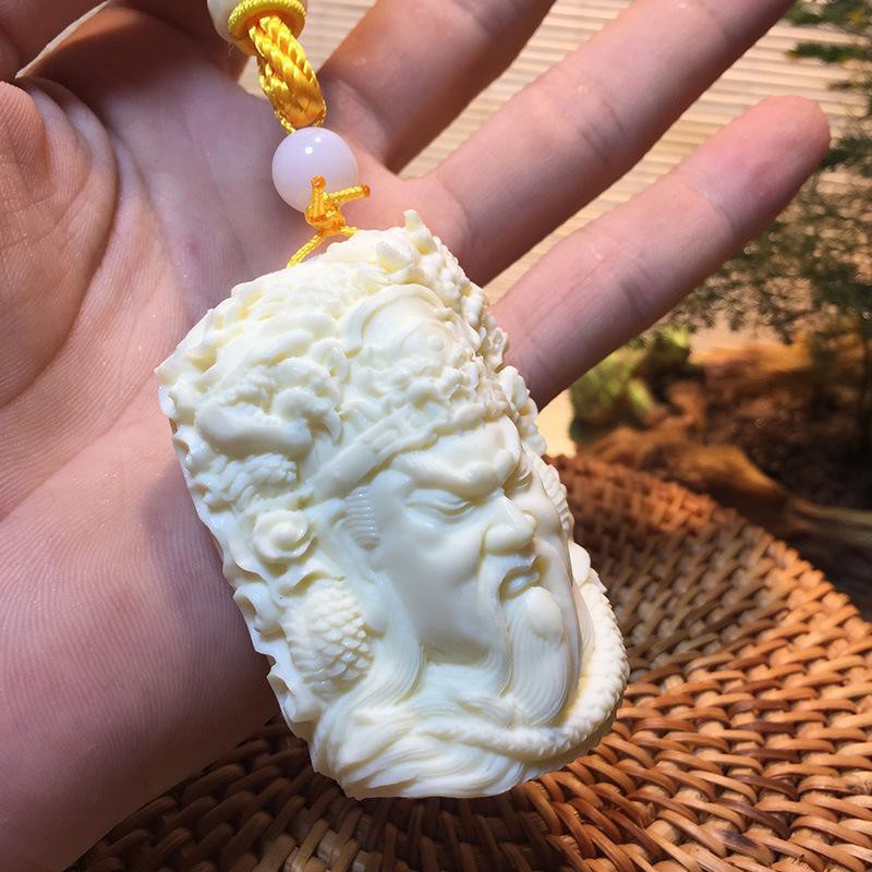 Dây treo phong thủy Quan công bằng Hạt Tagua (hạt cây dừa ngà –Ivory Palm)