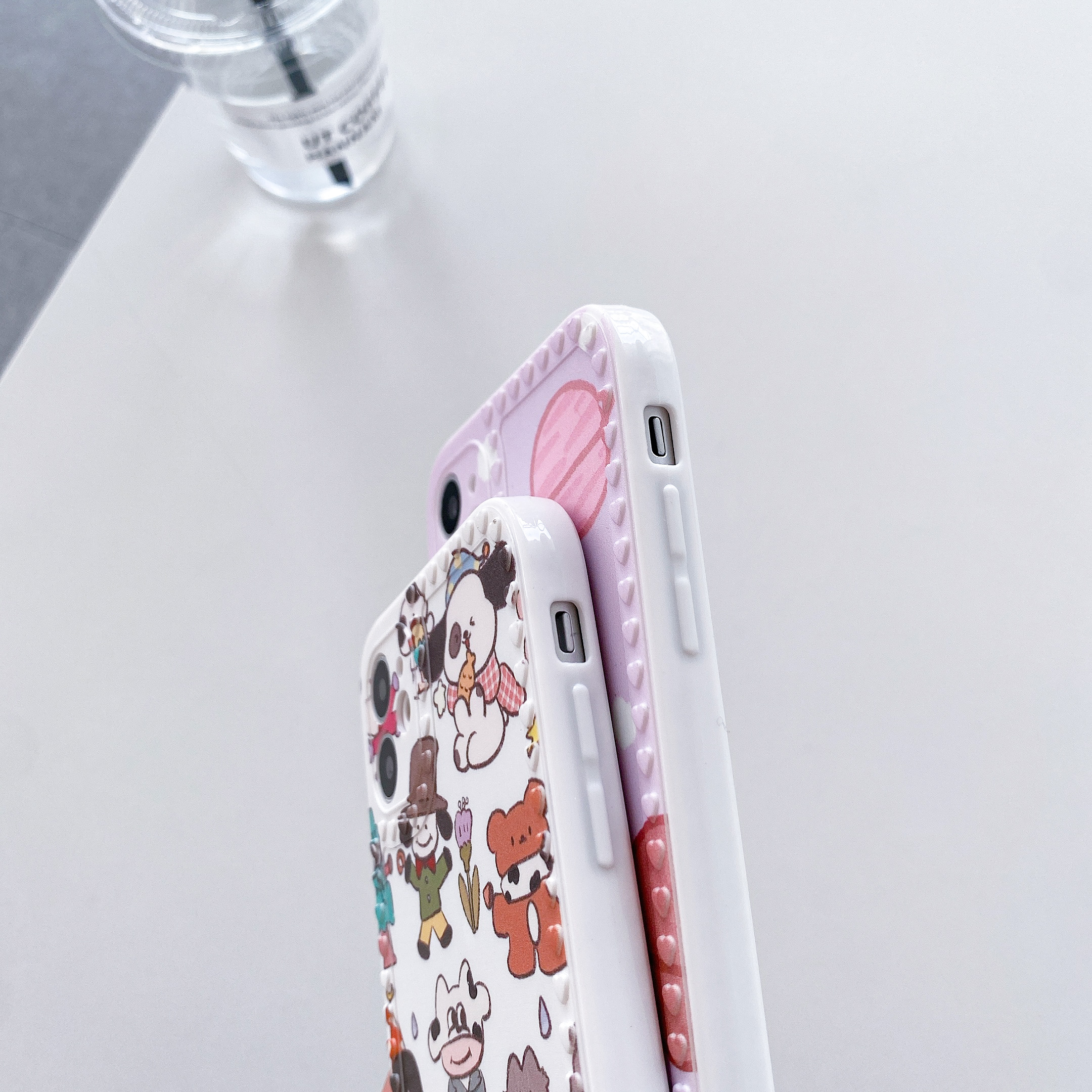 Ốp điện thoại TPU mềm cạnh thẳng in hình bò phi hành gia cho iPhone 12 11 Pro Max X XS XR 7 8 Plus 12mini | BigBuy360 - bigbuy360.vn