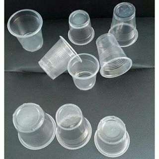 Combo ly nhựa 140ml kèm nắp
