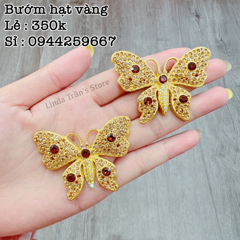 charm bướm hạt