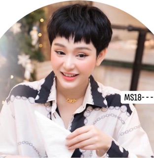VÒNG CỔ Dl0R HÓT HÍT
