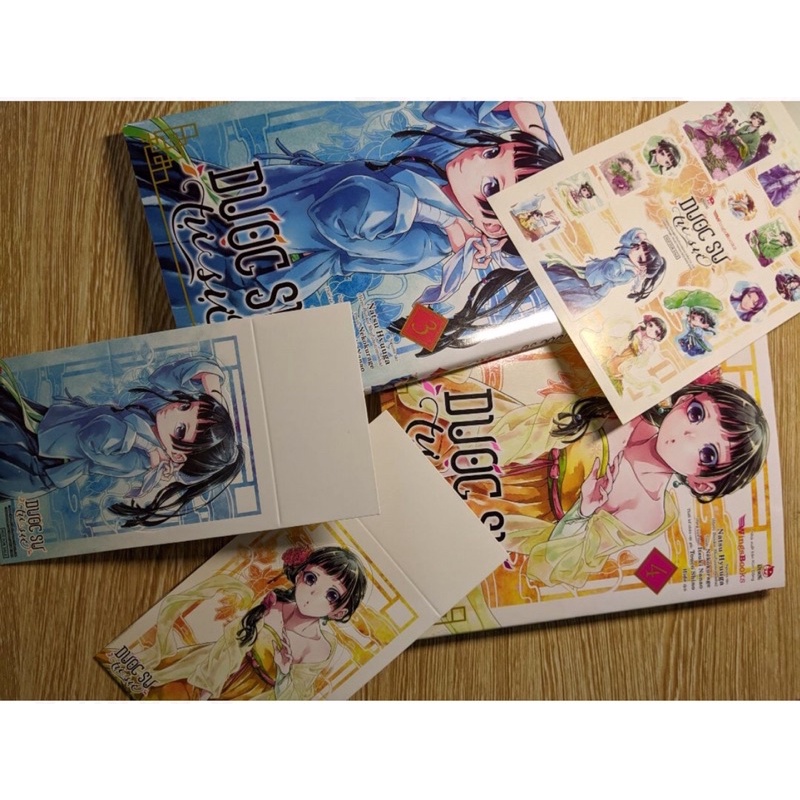 # HÀNG SƯU TẦM # COMBO DƯỢC SƯ TỰ SỰ TẬP 3 + 4 # KÈM QUÀ TẶNG ĐẶC BIỆT 2 STANDEE IVORY & 1 BẢNG STICKER SIÊU ĐẸP