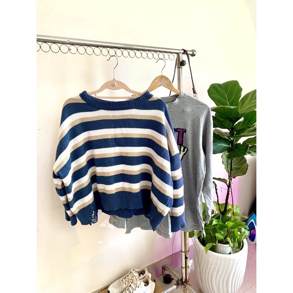 [NHAKHOLITI] Áo sweater sọc xanh trắng