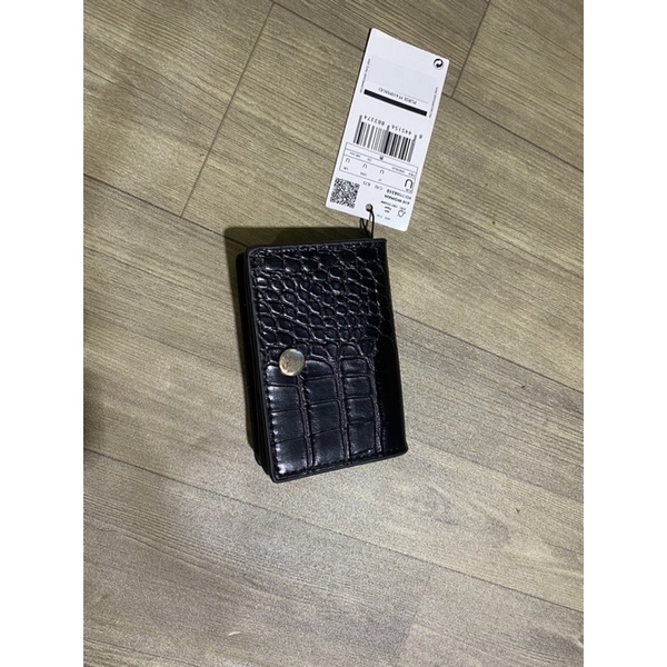 Ví ngắn Mango Auth newtag màu đen có dây đeo