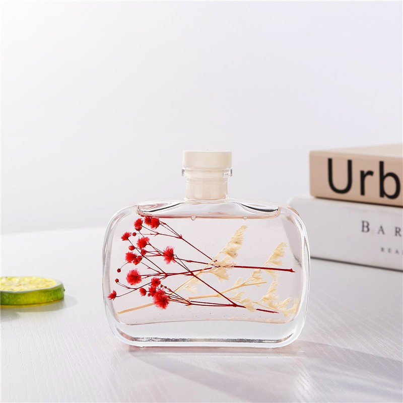 Nước Hoa Để PhòngGIADUNGTONGKHO1Tinh Dầu Thơm Phòng Lọ Khuếch Tán Nước Hoa Thơm Để Phòng Thiên Nhiên Thơm 100ML