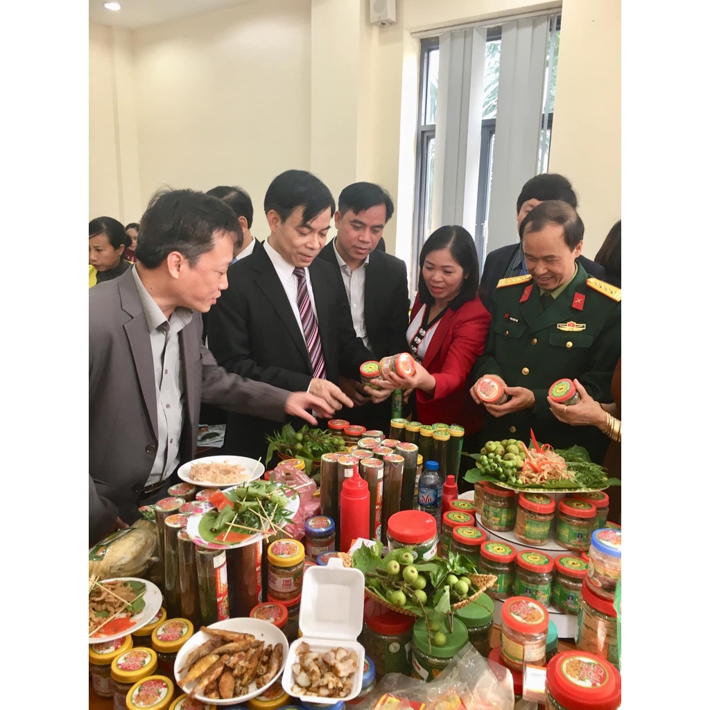 Thịt Chua Phú Thọ 🚀FREESHIP🚀 Loại Ống Nứa_Hãng Điệp Đào  Đặc Sản Thịt chua Thanh Sơn Phú Thọ