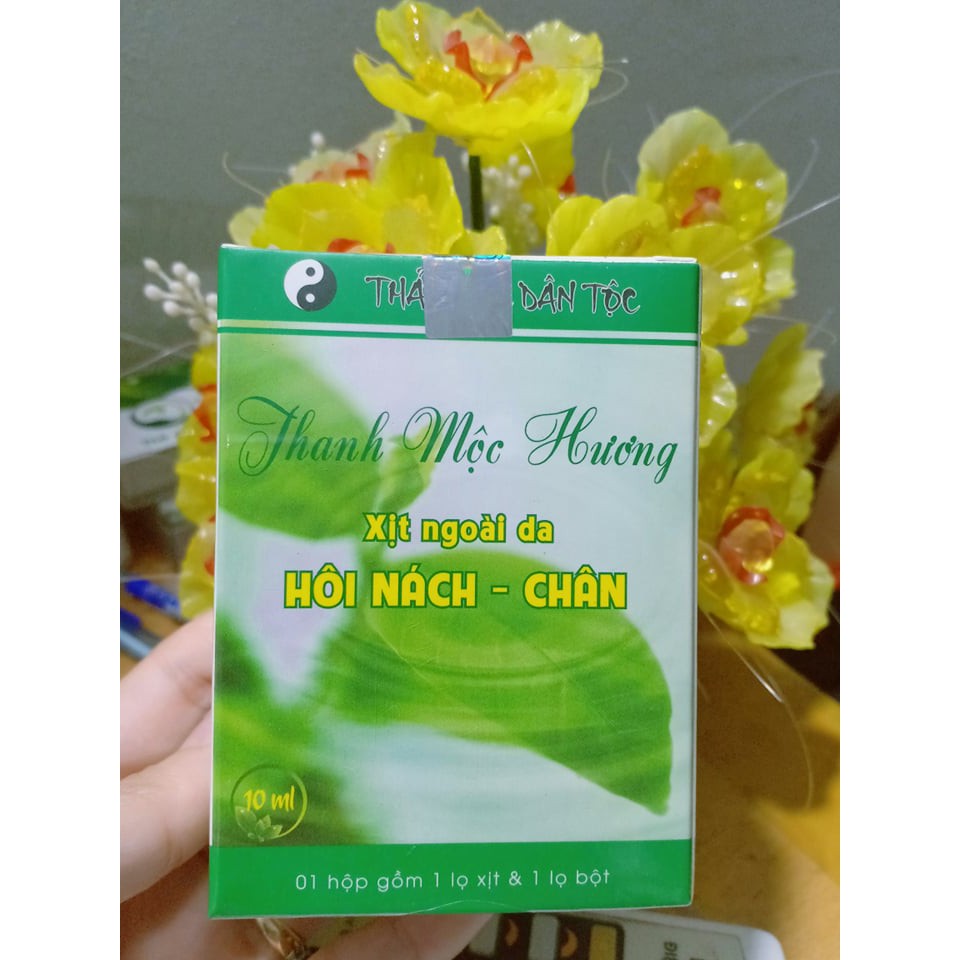 Xịt Khử mùi Hôi Nách Hôi Chân Cho Nam và Nữ Thanh Mộc Hương