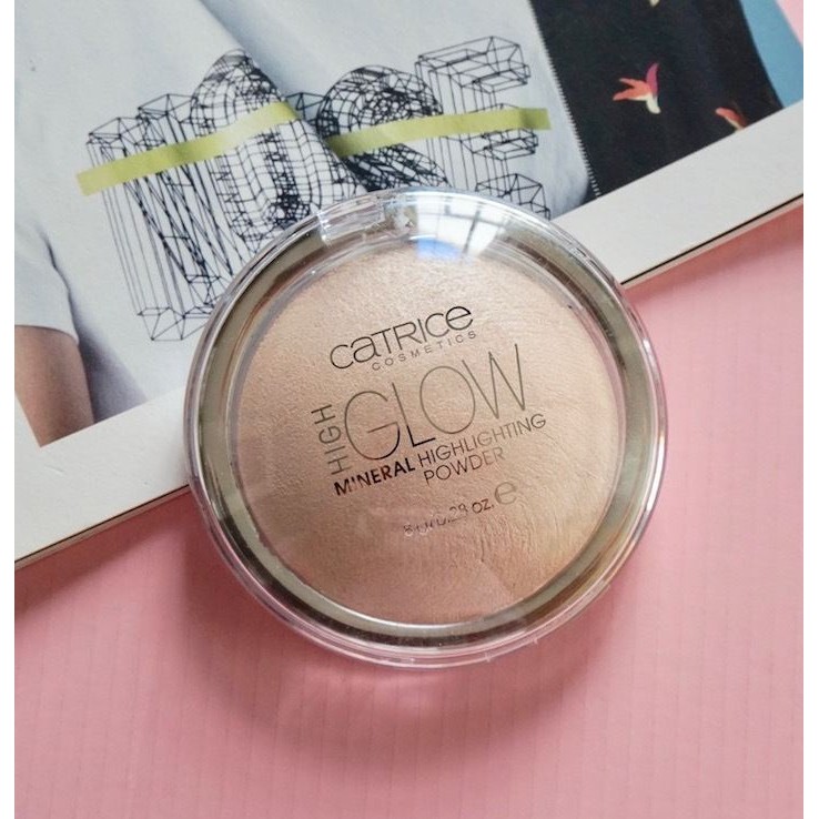 Phấn Bắt Sáng Catrice High Glow Mineral Highlighting Powder (8g) - 010 Light Fusion