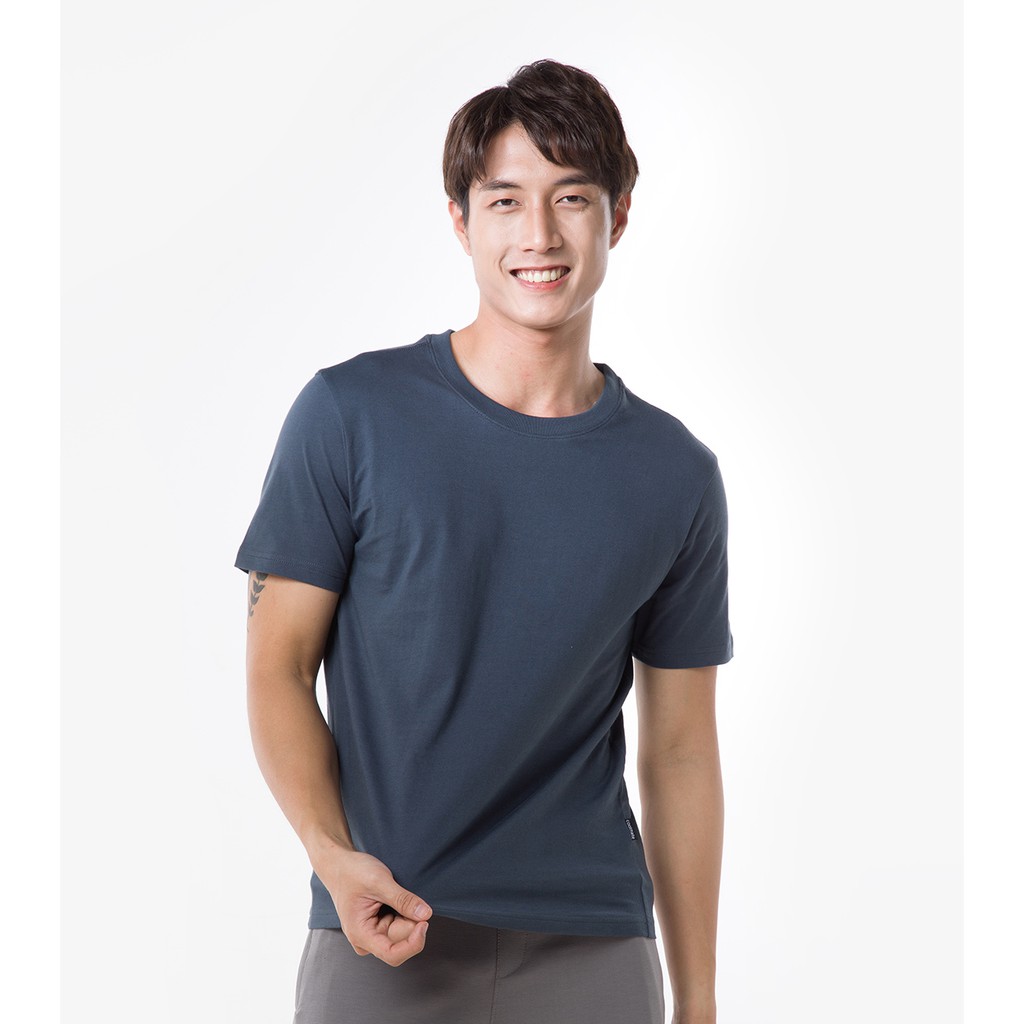 Áo thun nam 100% Cotton Coolmate Basics màu XANH BIỂN thương hiệu Coolmate | BigBuy360 - bigbuy360.vn