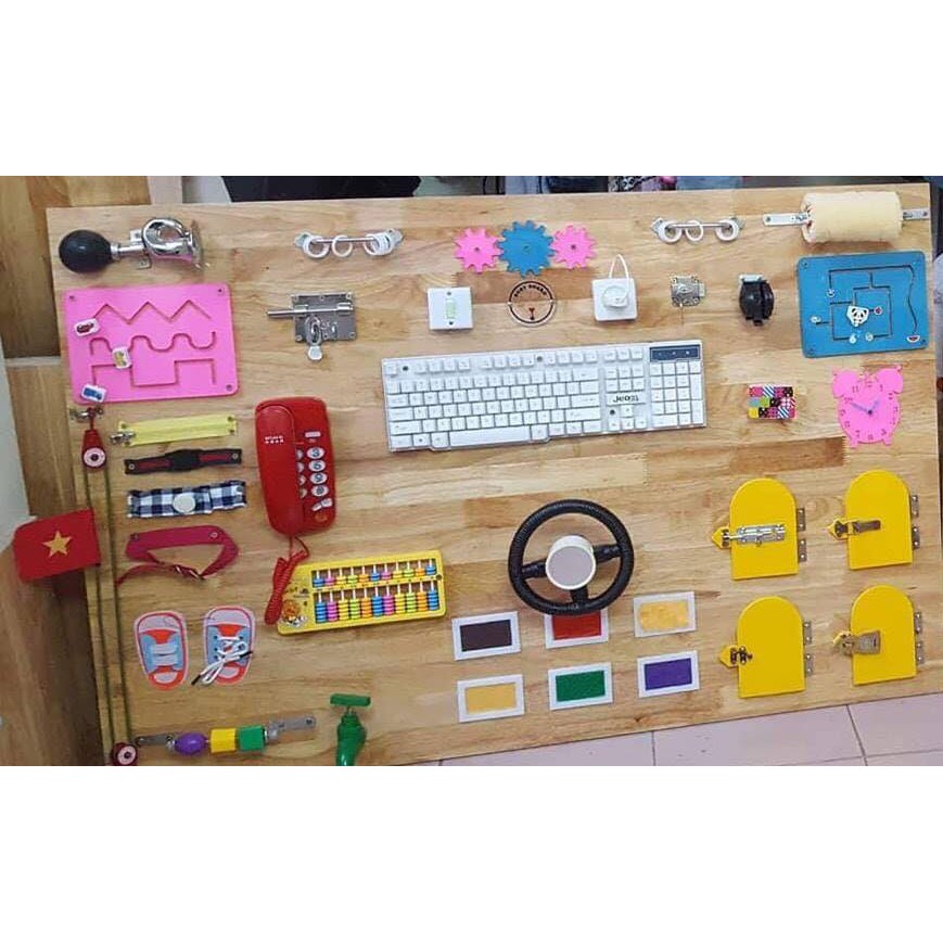 B31 - Busy Board - Bảng Bận Rộn