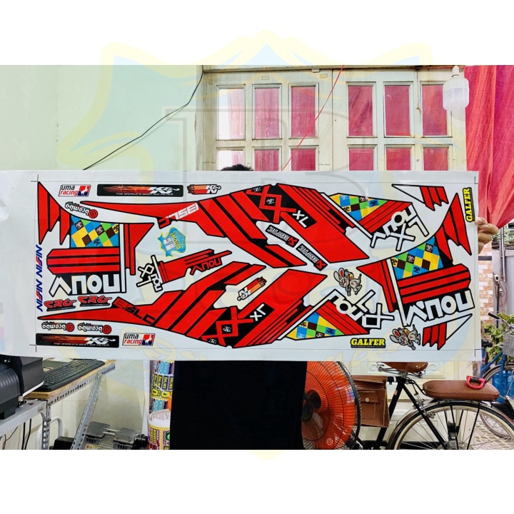 ( Quí khách vui lòng mang ra tiệm cho thợ dán ) Tem novou 4 lx đỏ đen