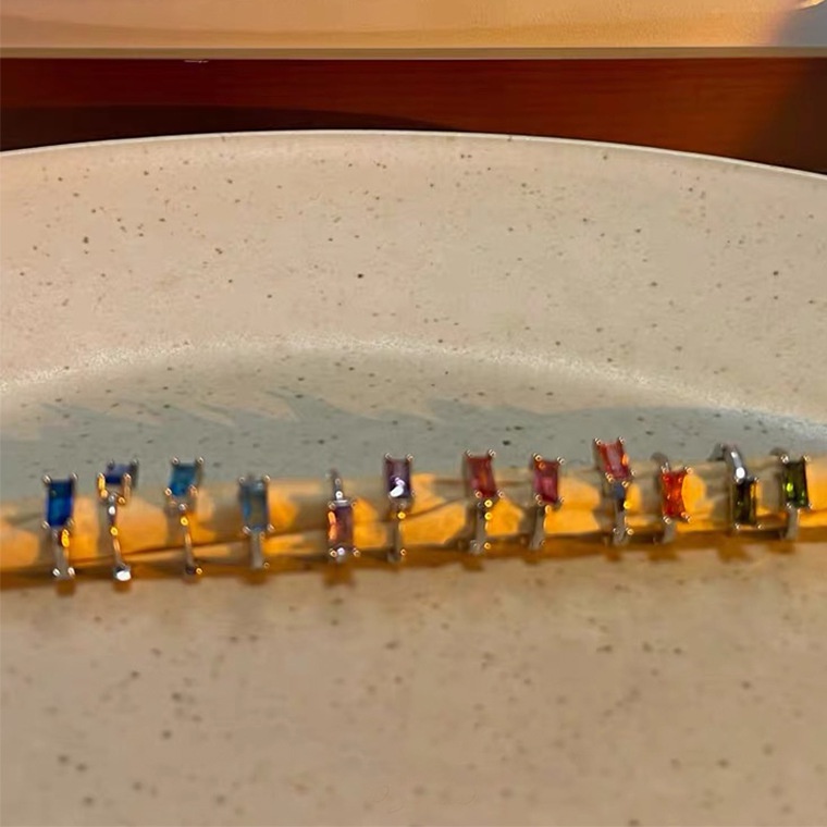 Cặp khuyên tai nữ Ahellogirl thời trang Hàn Quốc