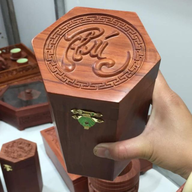 Hộp/hũ đựng trà  Lục Giác Chữ Phúc gỗ Hương Đá Cao Cấp - SƠN KHÔNG MÙI KHÔNG ĐỘC