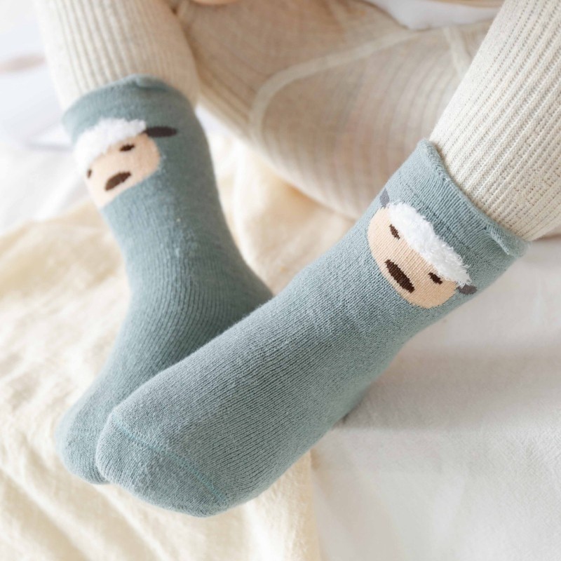 Set 3 đôi vớ cotton xinh xắn dành cho bé