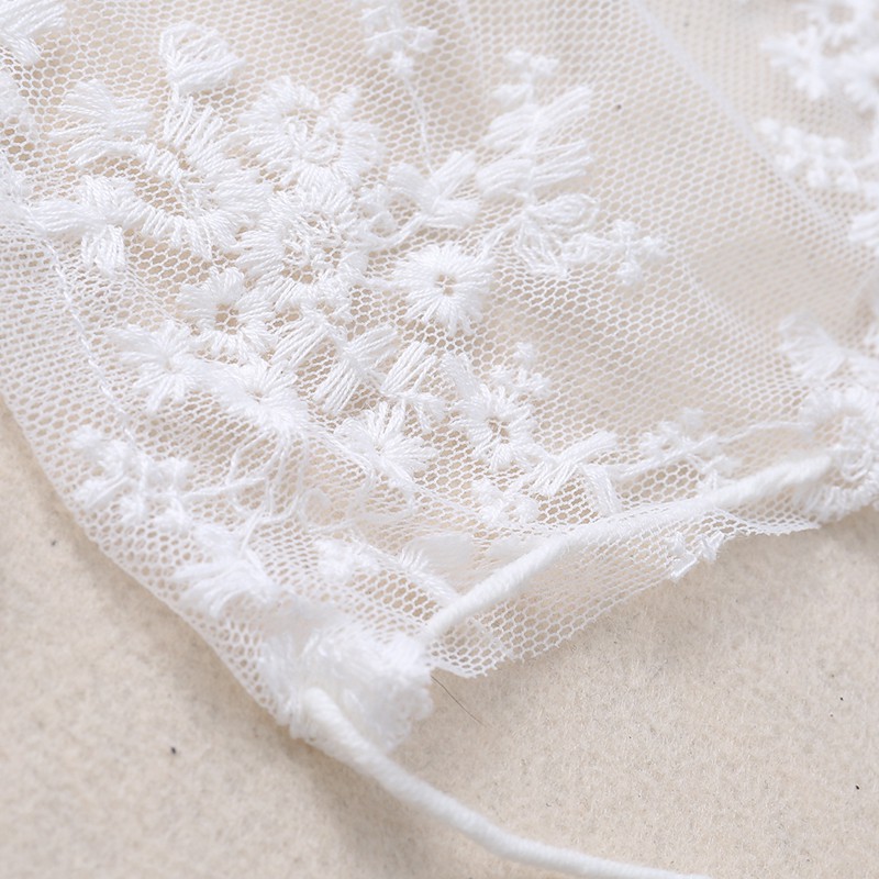 Mũ trùm đầu ren hoa cho bé gái