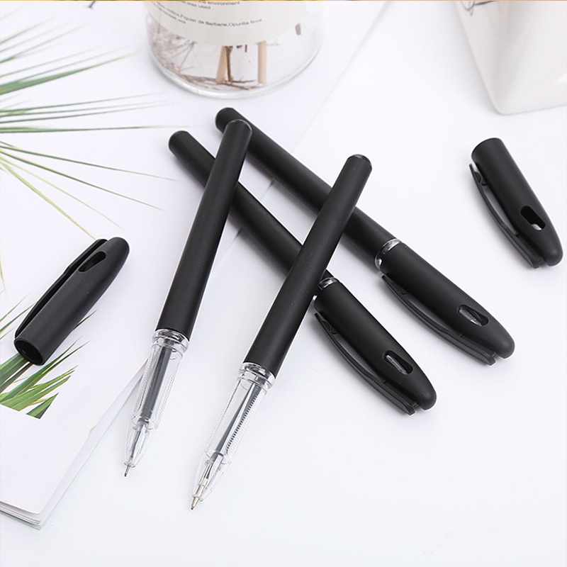 Bút Bi Mực Đen Ngòi 0.5Mm