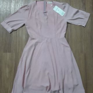 Đầm xòe xếp ly