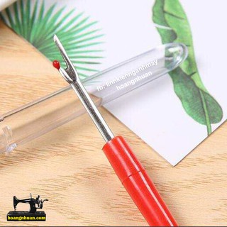 Cây tháo chỉ rọc khuy