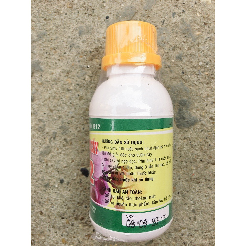 Vitamin B12 cho lan, cây cảnh 100ml Giải độc cây- Tái tạo tế bào (Hưng Phát Điền)