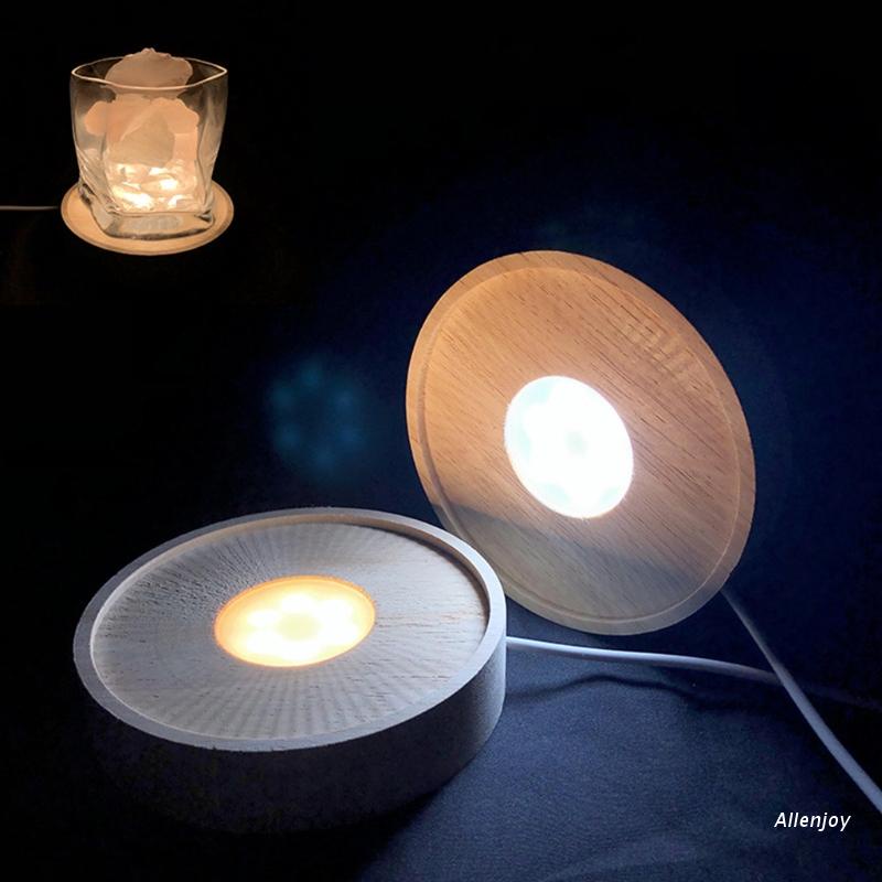 Đế tròn bằng gỗ có đèn LED dùng trưng bày pha lê đẹp mắt