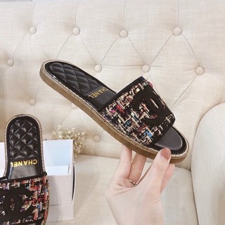 Dép Lê gắn chữ X sale 70k