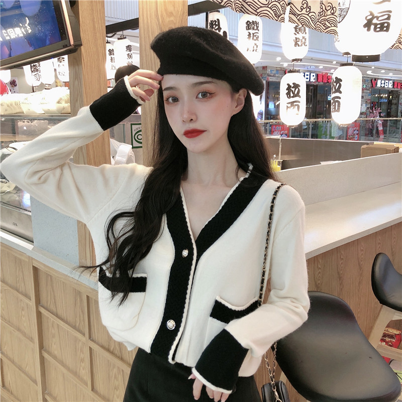 Áo Khoác Cardigan Dệt Kim Mỏng Tay Dài Cổ Chữ V Phối Màu Dễ Thương 173050 Chanel